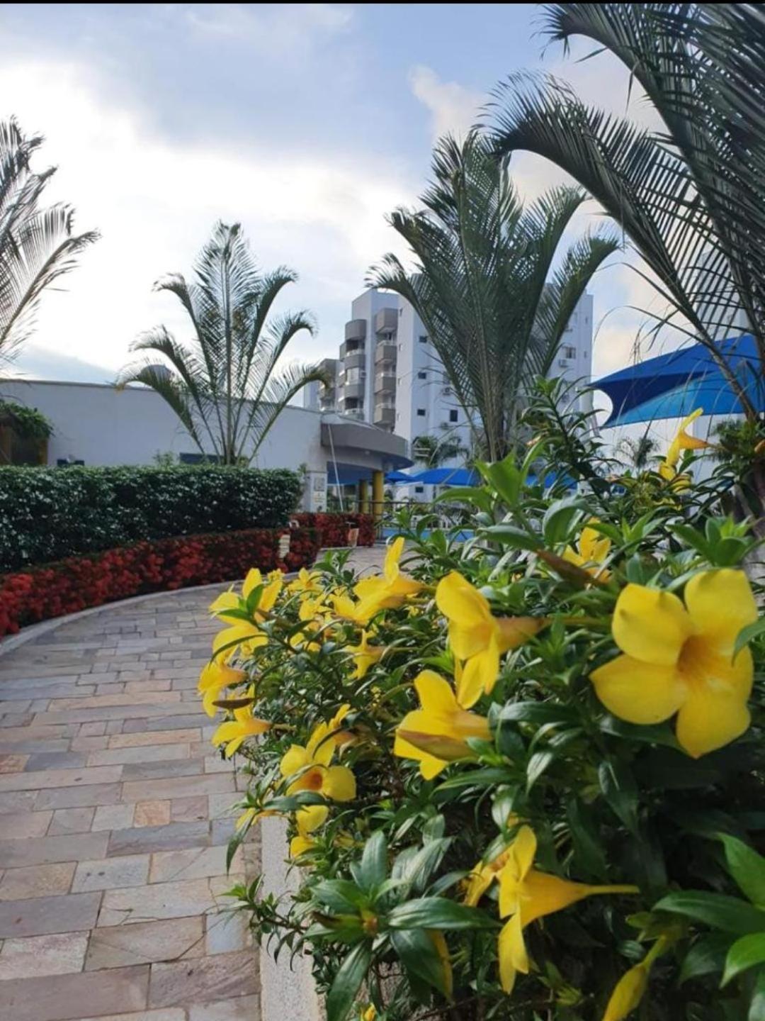 Lagoa Quente Flat Caldas Novas Εξωτερικό φωτογραφία